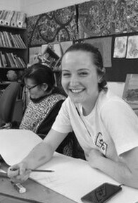 Maisie Bryenton - Art Tutor